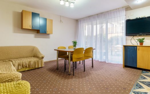 Apartament 4 camere cu grădină de 38 mp – Florești – Eroilor