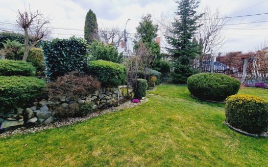 Casă cu grădină de închiriat, liniște, confort și eleganță, cart Europa