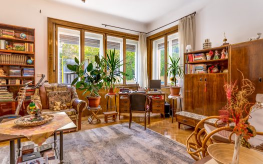 Apartament cu gradina in vila interbelica, Str. Crișan