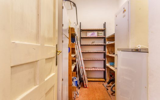 2 camere spațioase, 70 mp + parcare, la 3 min de Facultatea de Litere