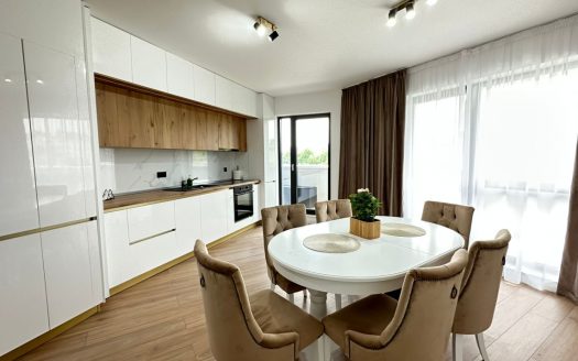 Apartament 2 camere de închiriat in ansamblul Wings, Strada Frunzișului.