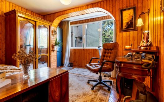 Apartament 3 camere semidecomandate | Plopilor Vechi