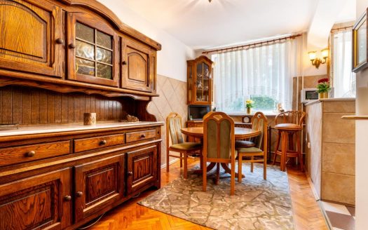 Apartament 3 camere semidecomandate | Plopilor Vechi