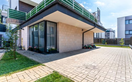 Duplex pe un singur nivel, cu 116 mp utili și 233 mp teren – Str. Oașului