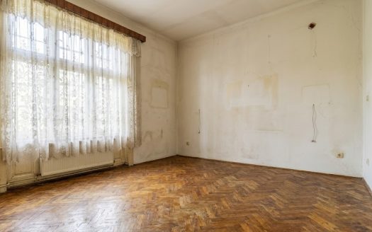 2.570 €/mp, 70 mp, 2 camere decomandate,  Horea – Facultatea de Litere