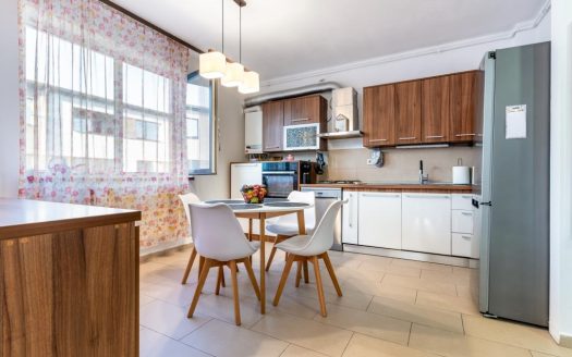 Apartament cu 2 camere – Stadionului – Floresti