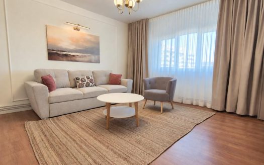 Apartament 3 camere, 2 băi, Plopilor | Prima închiriere după renovare | Garaj